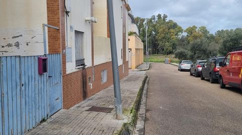 VENTA DE CASA ADOSADA