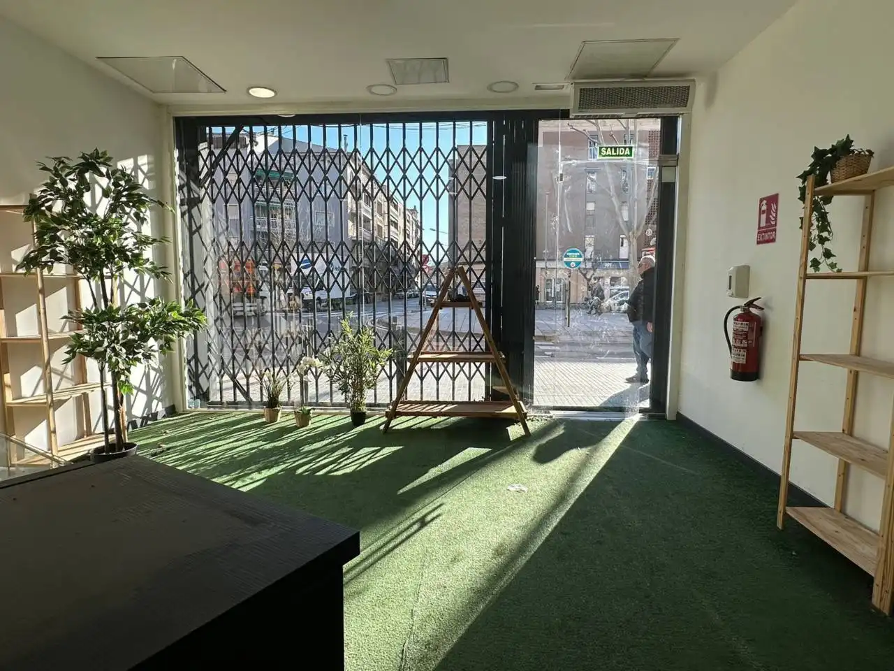 Commercial properties for rent in La Llagosta