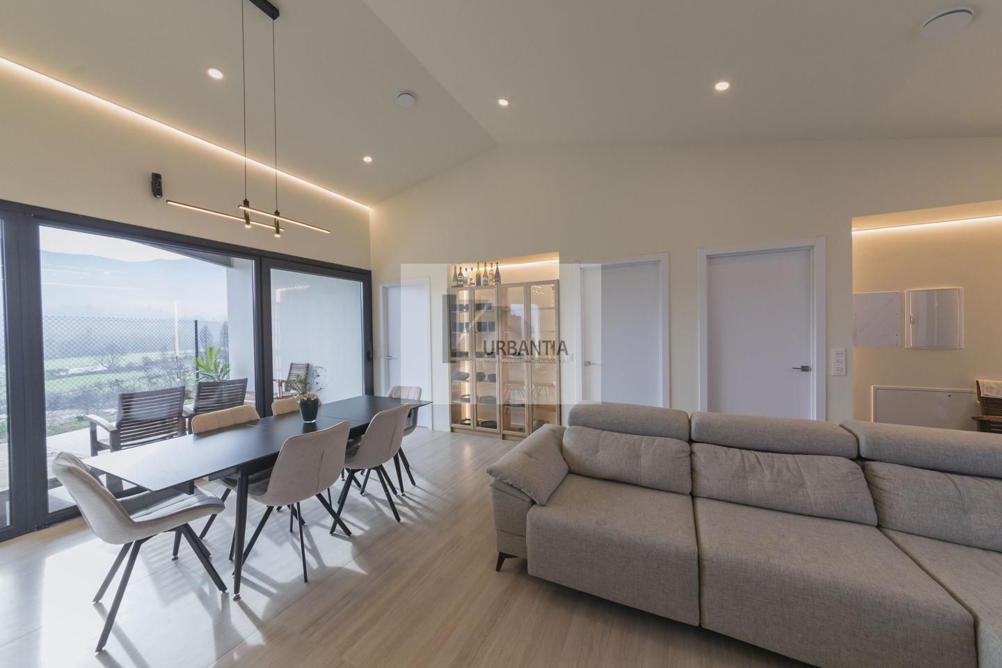 Sala d'estar de Casa o xalet en venda en Gallipienzo / Galipentzu amb Calefacció, Jardí privat i Terrassa