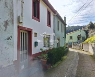 Vista exterior de Casa adosada en venda en Cedeira amb Jardí privat i Traster