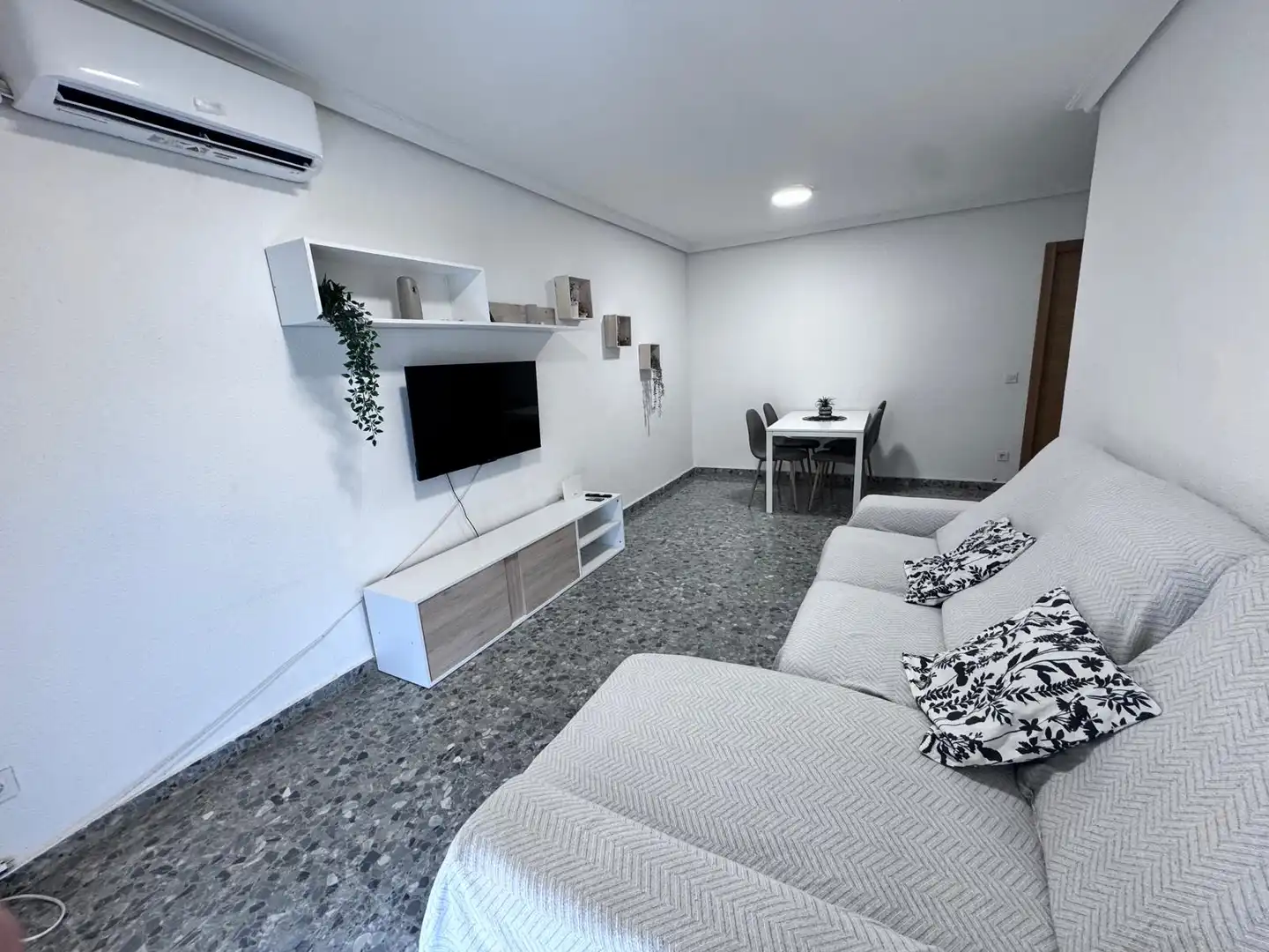 Flat for sale in Arenal - La Pólvora