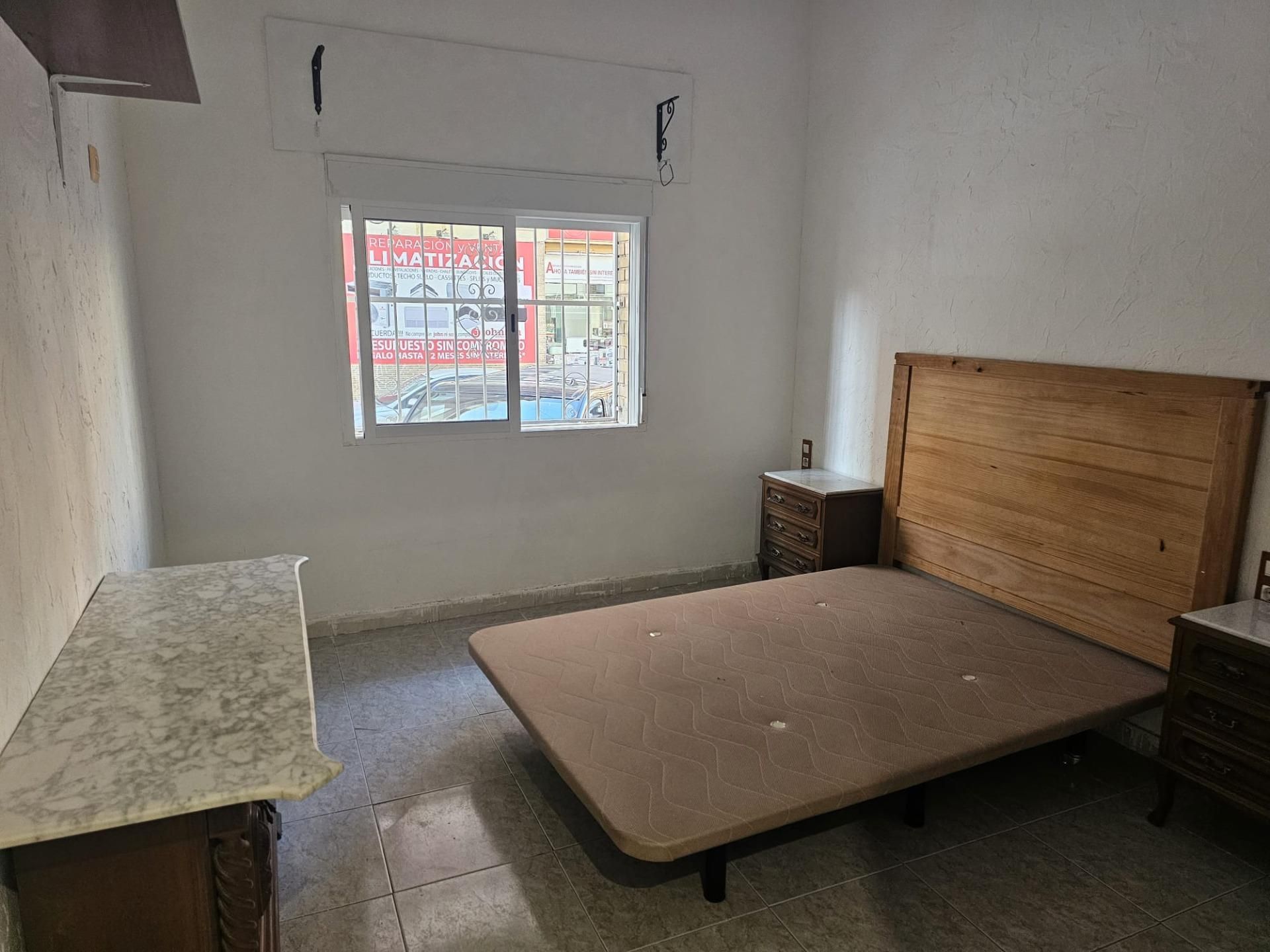 Habitación de Planta baja en venta en Alicante / Alacant