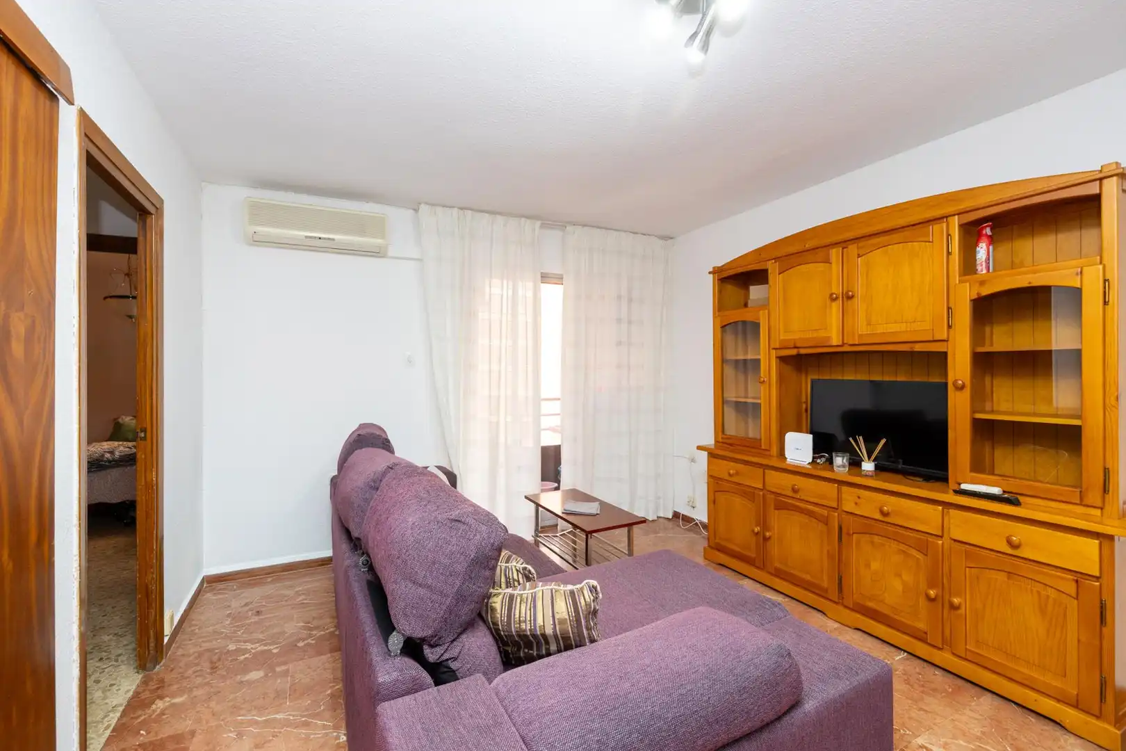 Flat with lift for sale in Calle Pedro Antonio de Alarcón 35, imagen 3