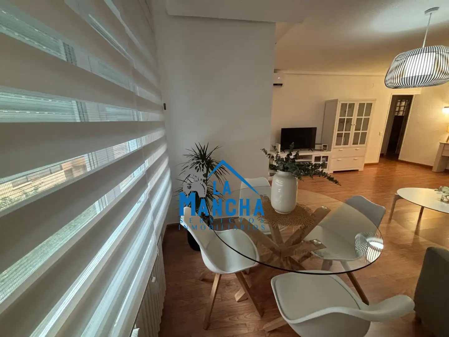 Comedor de Piso de alquiler en Albacete con Aire acondicionado, Calefacción y Amueblado