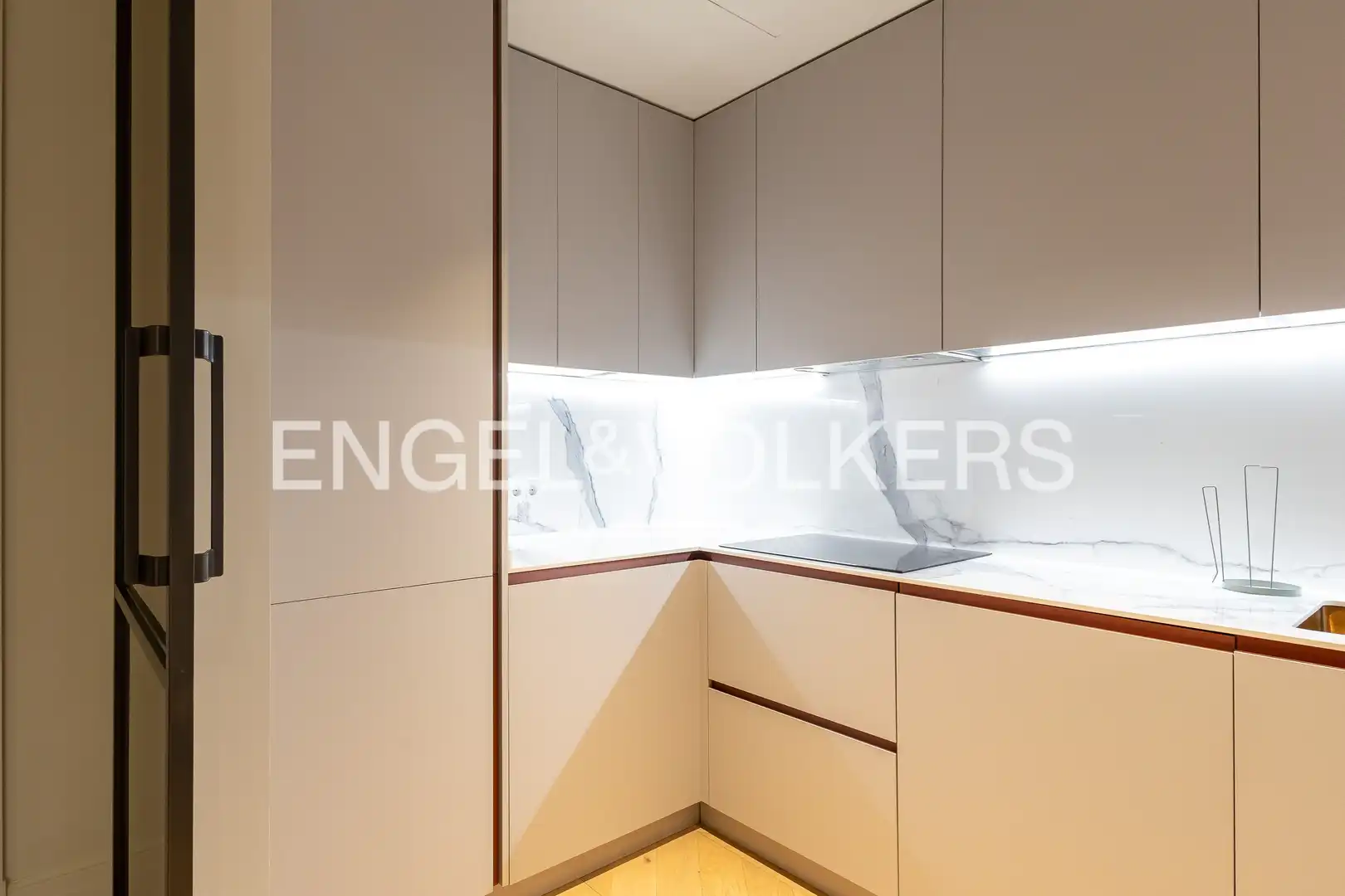 Kitchen of Flat for rent in Madrid  with Air Conditioner, Heating and Swimming Pool