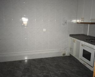 Kitchen of Flat for sale in Ponferrada  with Heating