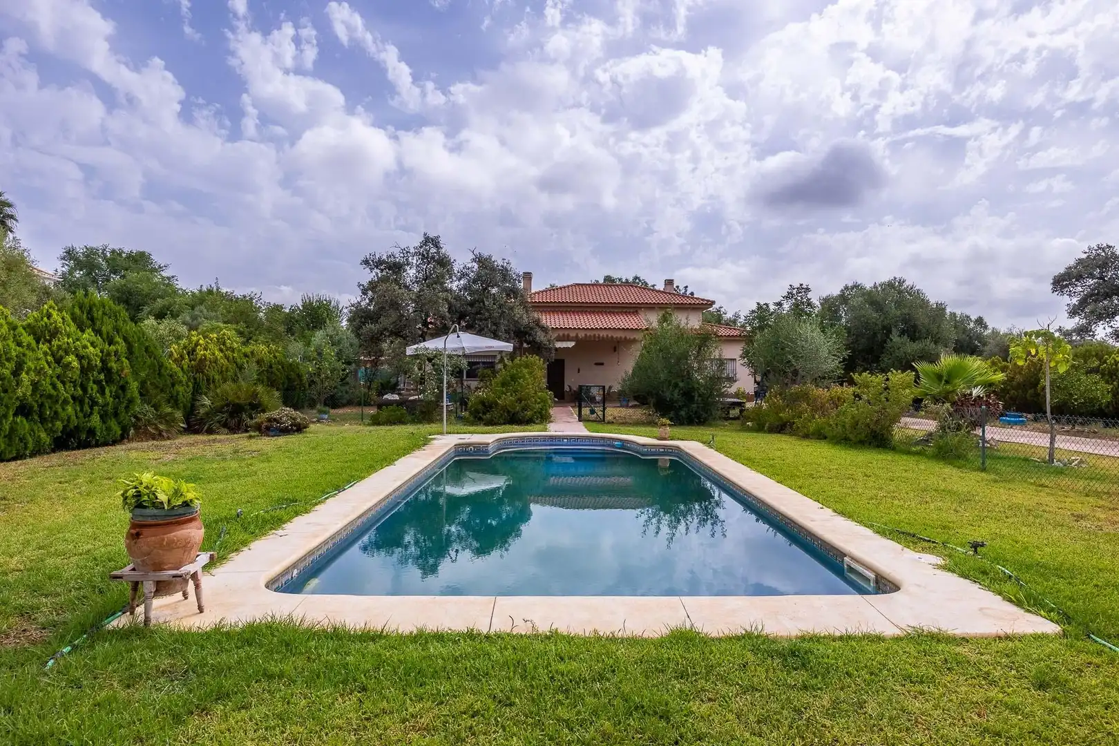 Casa o chalet en venta en Calle Milano, Sanlúcar la Mayor