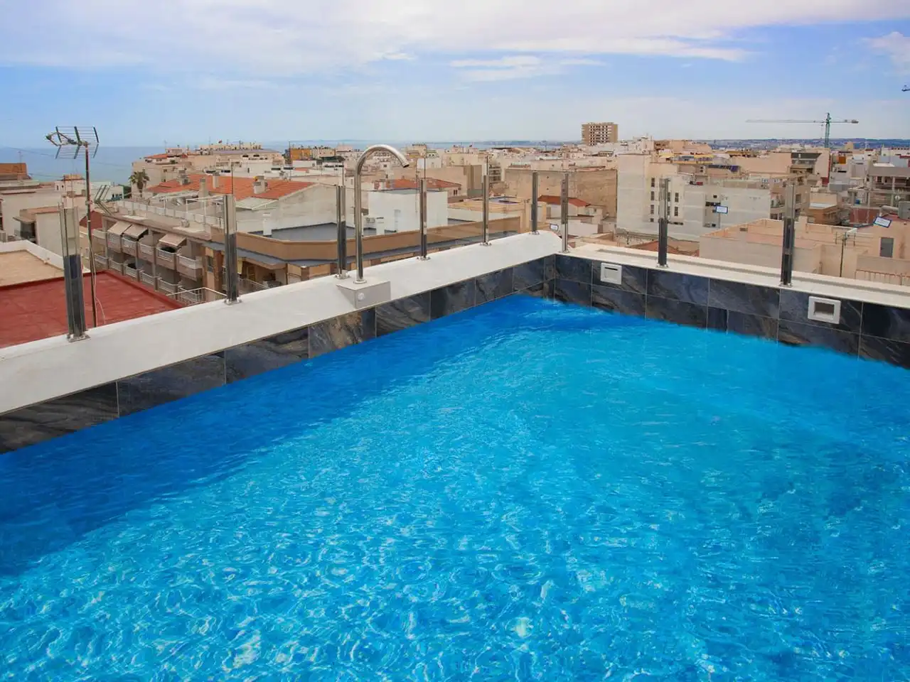 Piso con piscina en venta en Ramón gallud 164, imagen 5