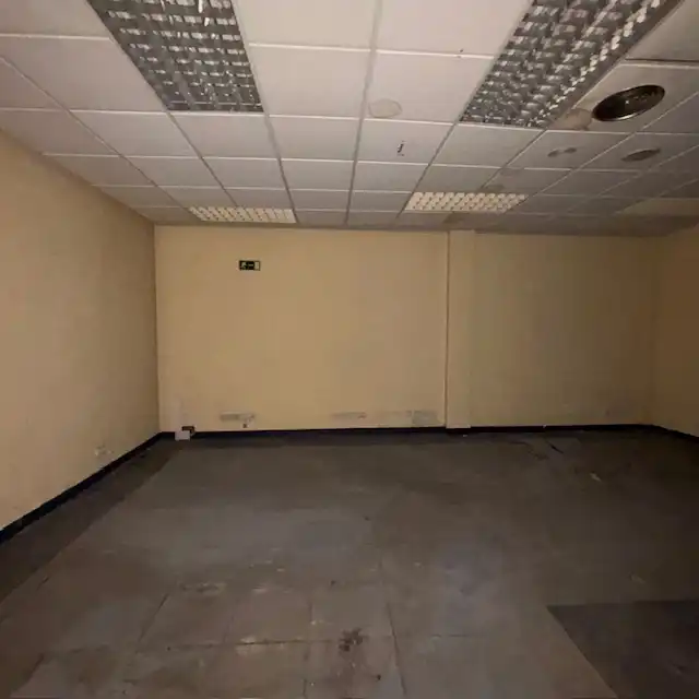 Local comercial en venta en Avenida de Valdepeñas, imagen 10