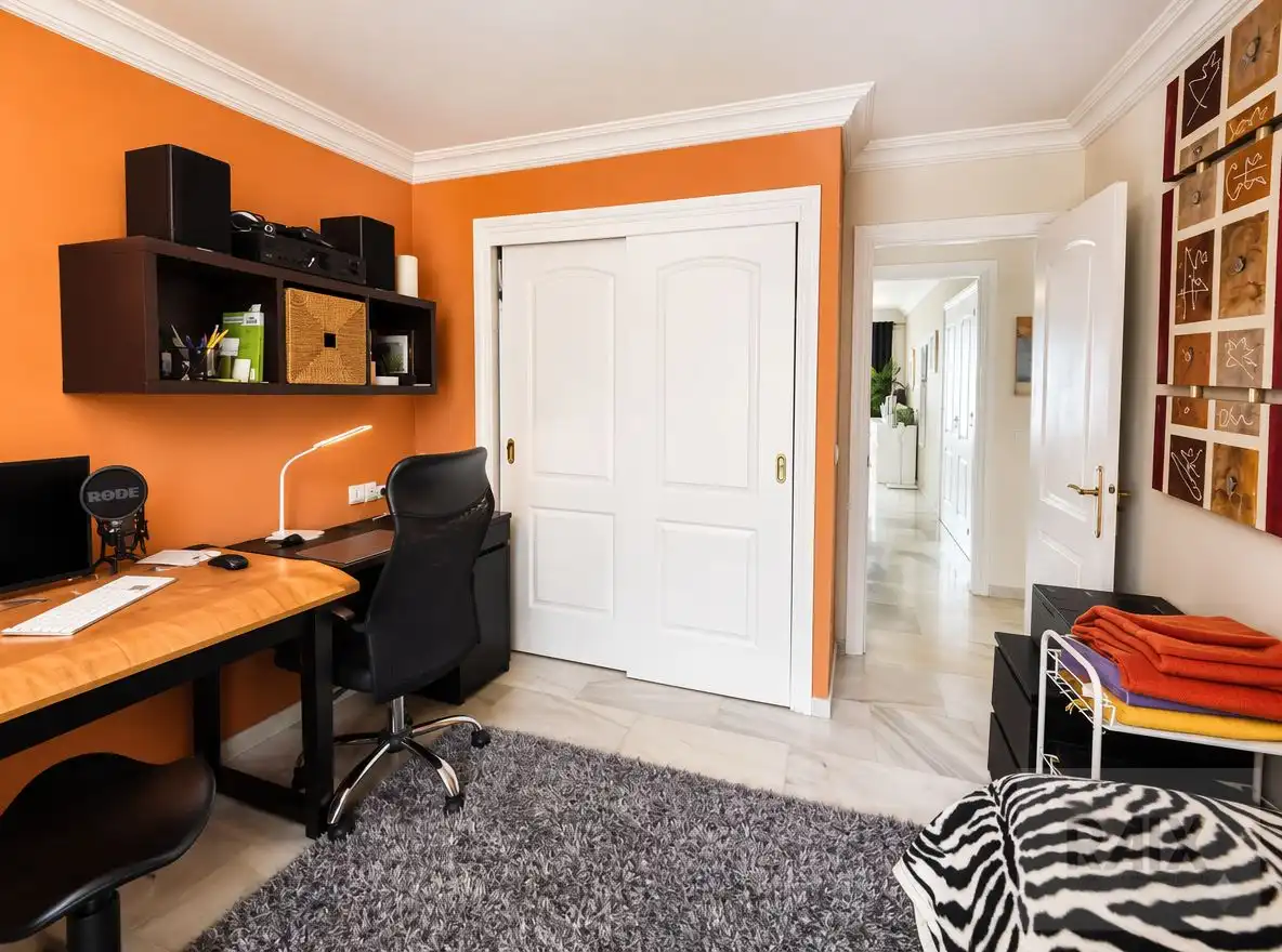 Piso en venta en Mijas con Calefacción, Terraza y Trastero