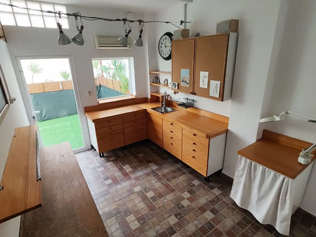 Cuina de Casa o xalet en venda en Dos Hermanas amb Aire condicionat, Terrassa i Balcó