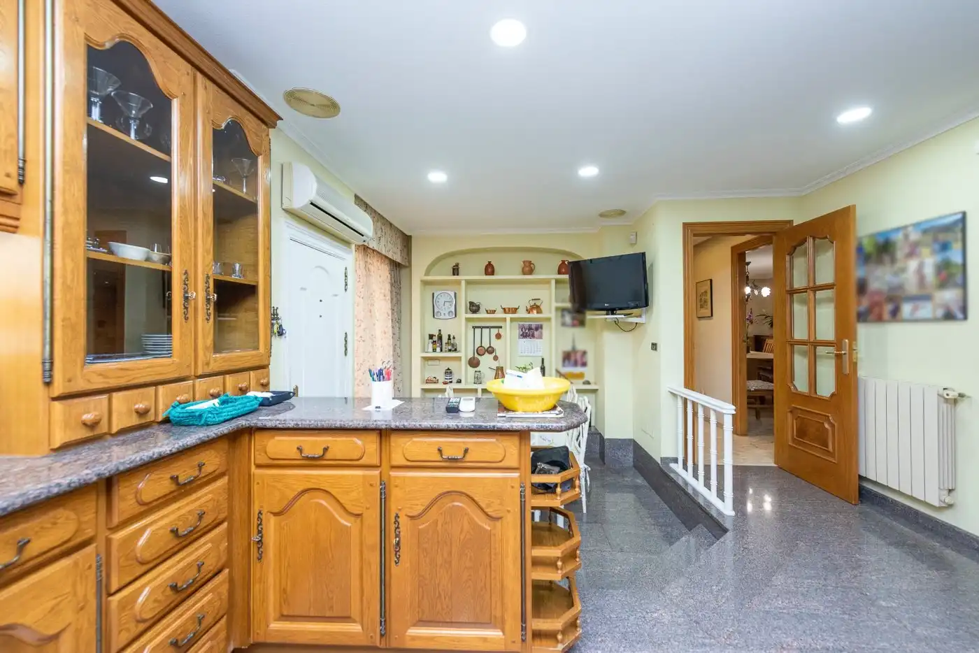 Kitchen of Houses for sale in Petrer  with Air Conditioner, Heating and Private garden