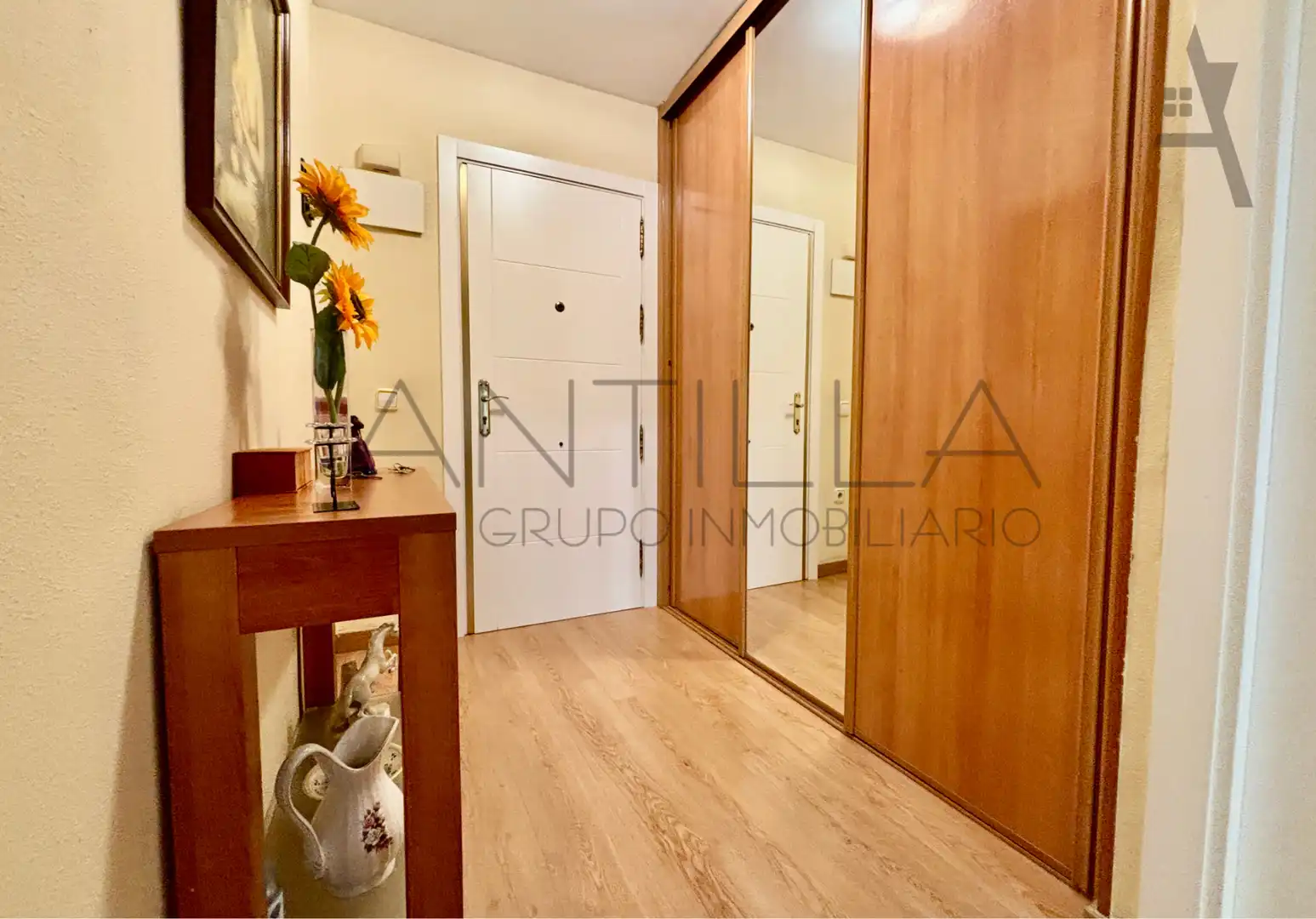 Flat for sale in Madrid  with Heating, Furnished and Alarm