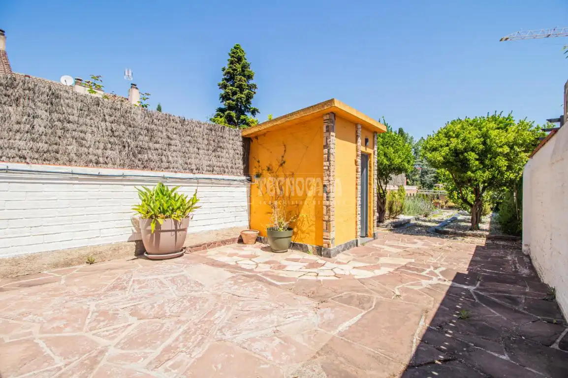 Jardín de Casa adosada en venta en Sant Cugat del Vallès con Calefacción y Terraza