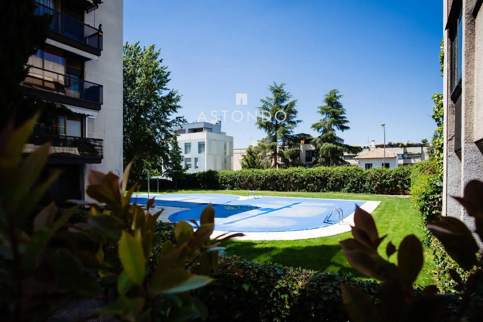 Piscina de Piso en venta en Madrid con Aire acondicionado, Calefacción y Terraza