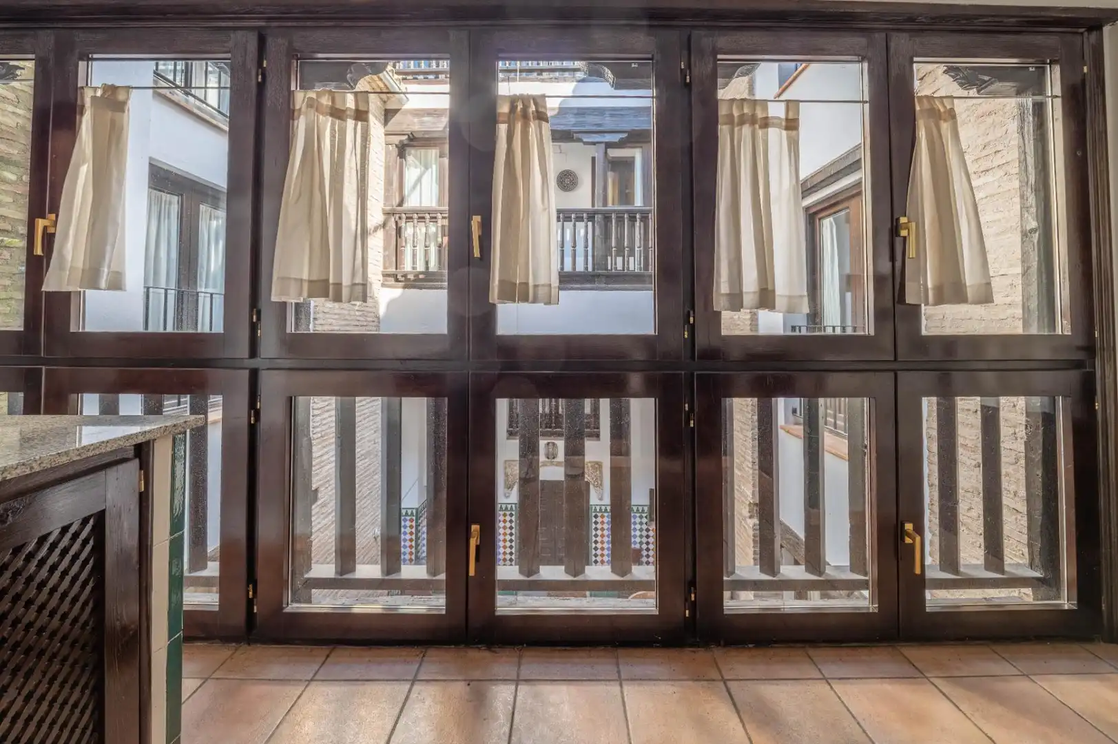 Balcony of Buildings for sale in Granada