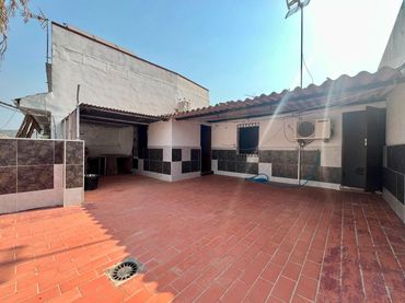 Casa a schiera in vendita a Periurbano Este - Campiña