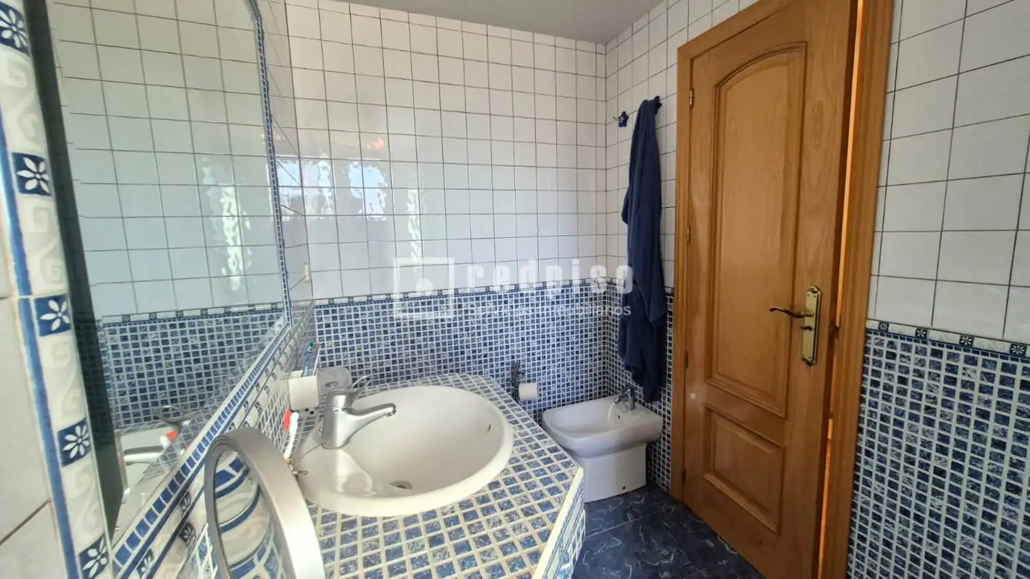 Bathroom of Houses for sale in Getafe  with Air Conditioner, Heating and Parquet flooring