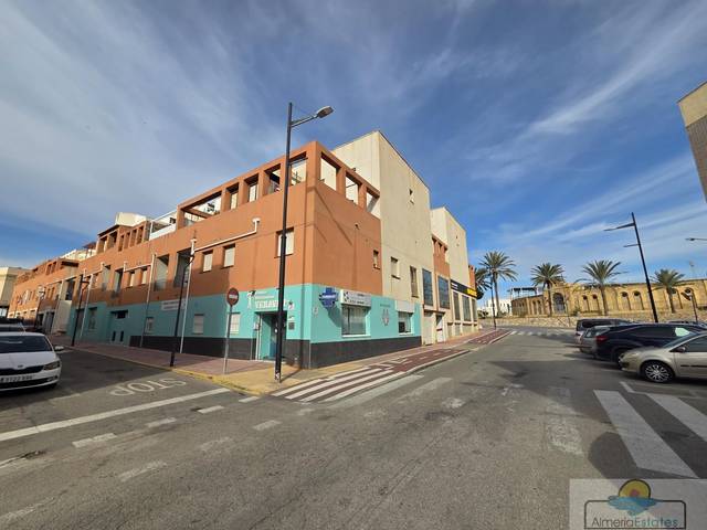 Garaje en Alquiler en Vera Ciudad