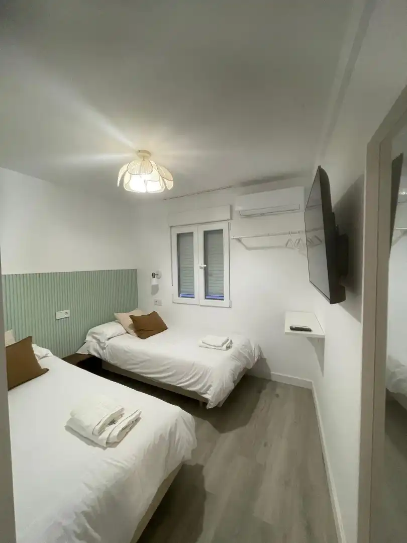 Habitación de Apartamento de alquiler en Málaga con Aire acondicionado, Calefacción y Terraza