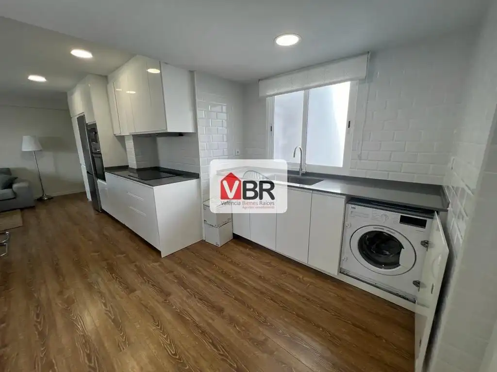 Küche von Wohnung zur Miete in Valencia mit Klimaanlage, Heizung und Terrasse