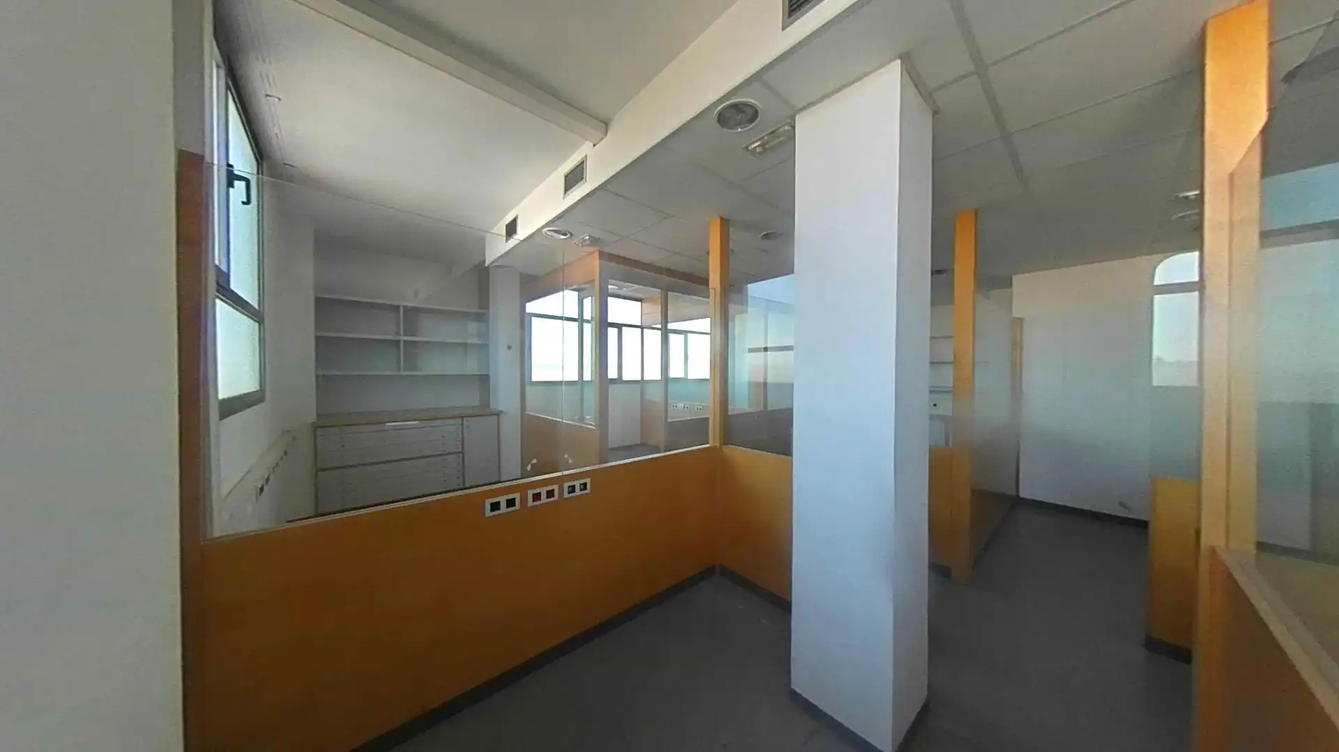 Oficina amb ascensor en venda a GALLECS, imagen 15