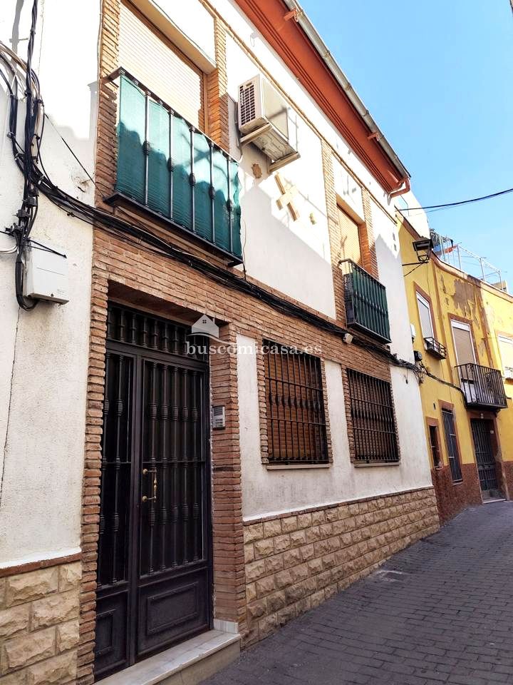 Vista exterior de Pis en venda en  Jaén Capital