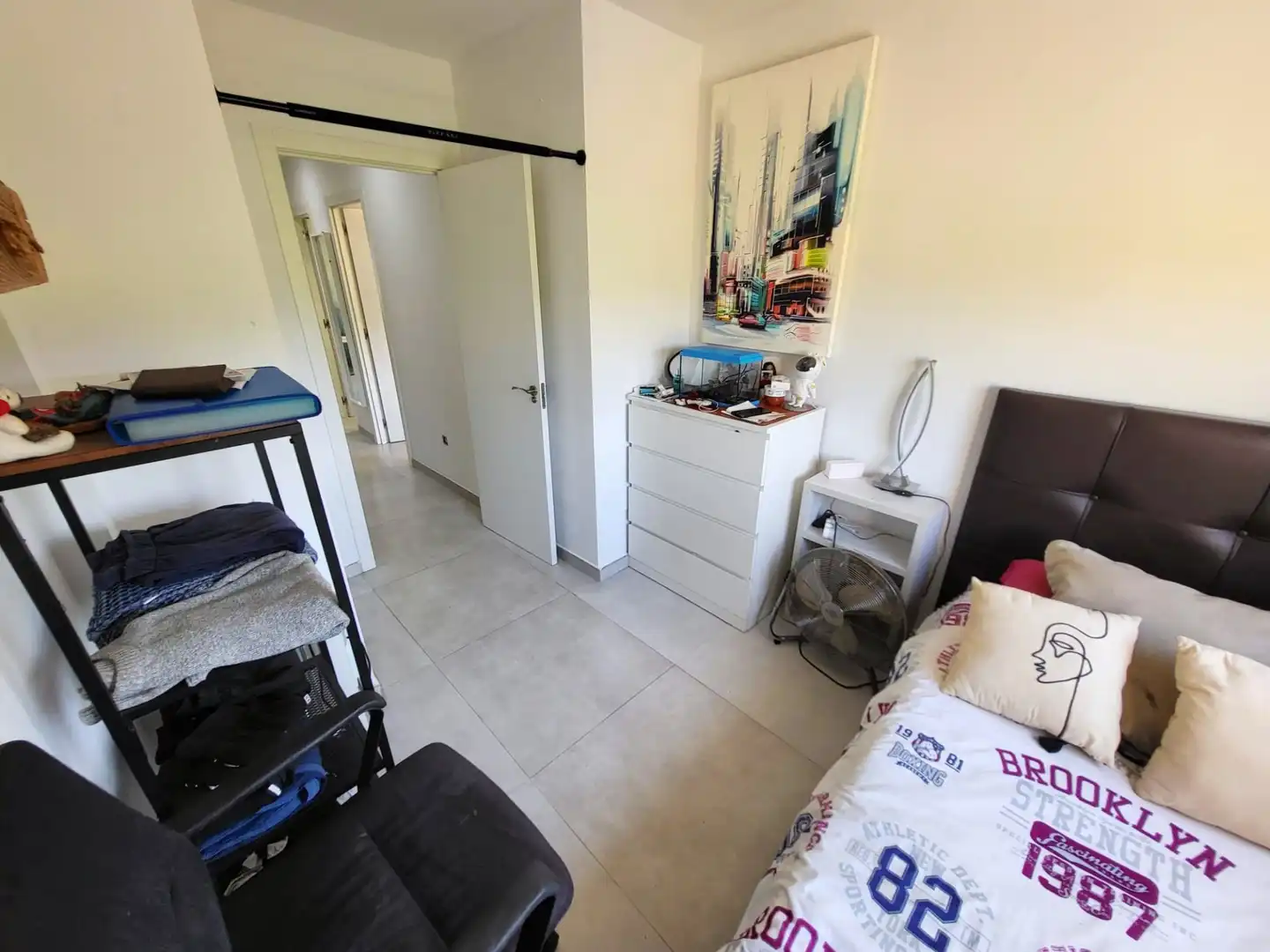 Dormitori de Casa adosada en venda en Estepona amb Terrassa, Piscina i Piscina comunitària