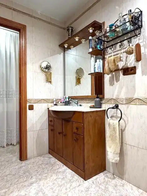 Badezimmer von Wohnung zum Verkauf in Sant Boi de Llobregat mit Klimaanlage, Heizung und Terrasse