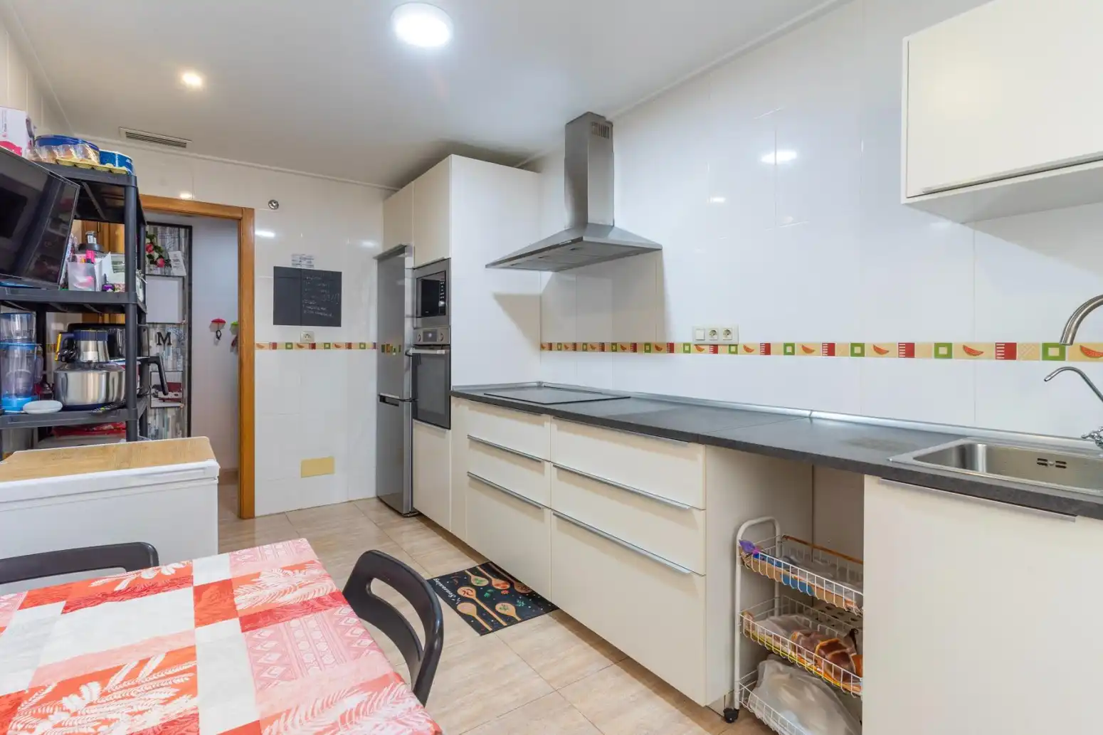 Küche von Wohnung zum Verkauf in Archena mit Klimaanlage, Heizung und Abstellraum