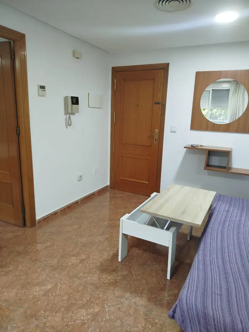 Dormitori de Apartament de lloguer en Murcia amb Aire condicionat, Calefacció i Traster