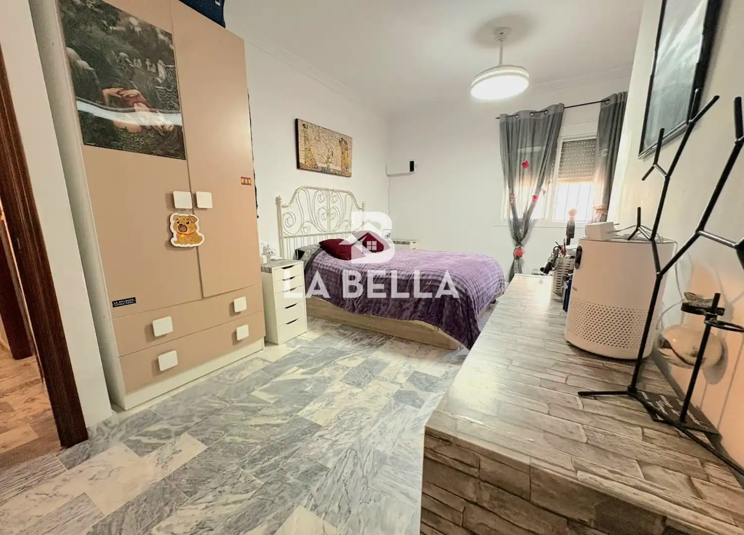 Bedroom of Houses for sale in Sevilla  with Air Conditioner and Furnished