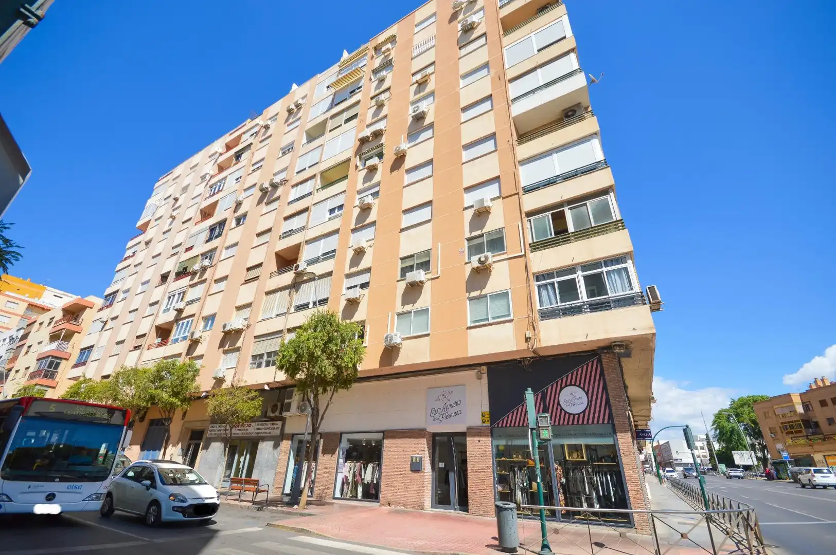 Flat with lift for sale in Oliveros - Altamira