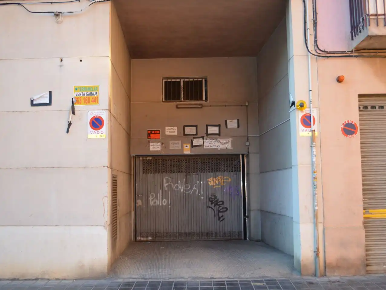 Garage for rent in Valencia  with Alarm