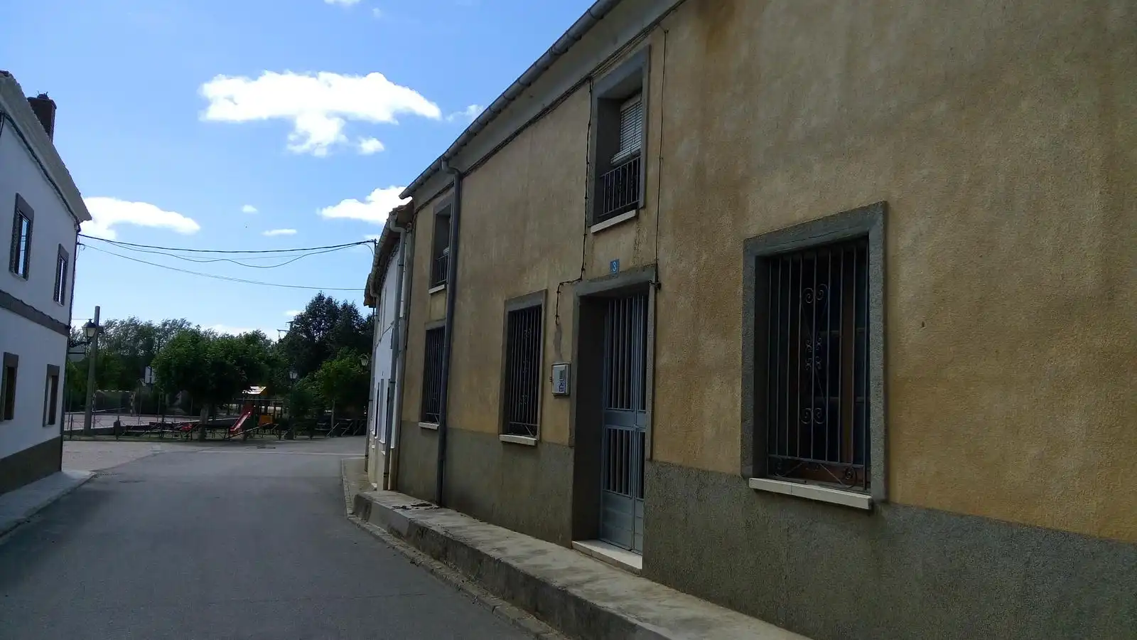 Vista exterior de Casa o chalet en venta en Moral de la Reina con Jardín privado, Terraza y Trastero