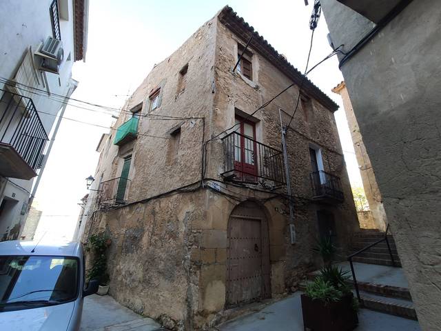 Piso en Venta en C/ Castell en Riba-roja d'Ebre