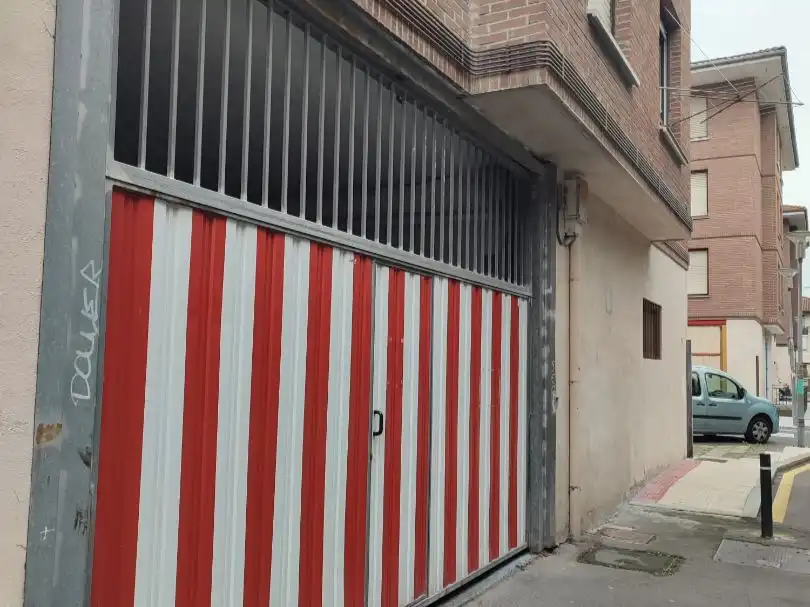Parking de Garaje de alquiler en Zalla 