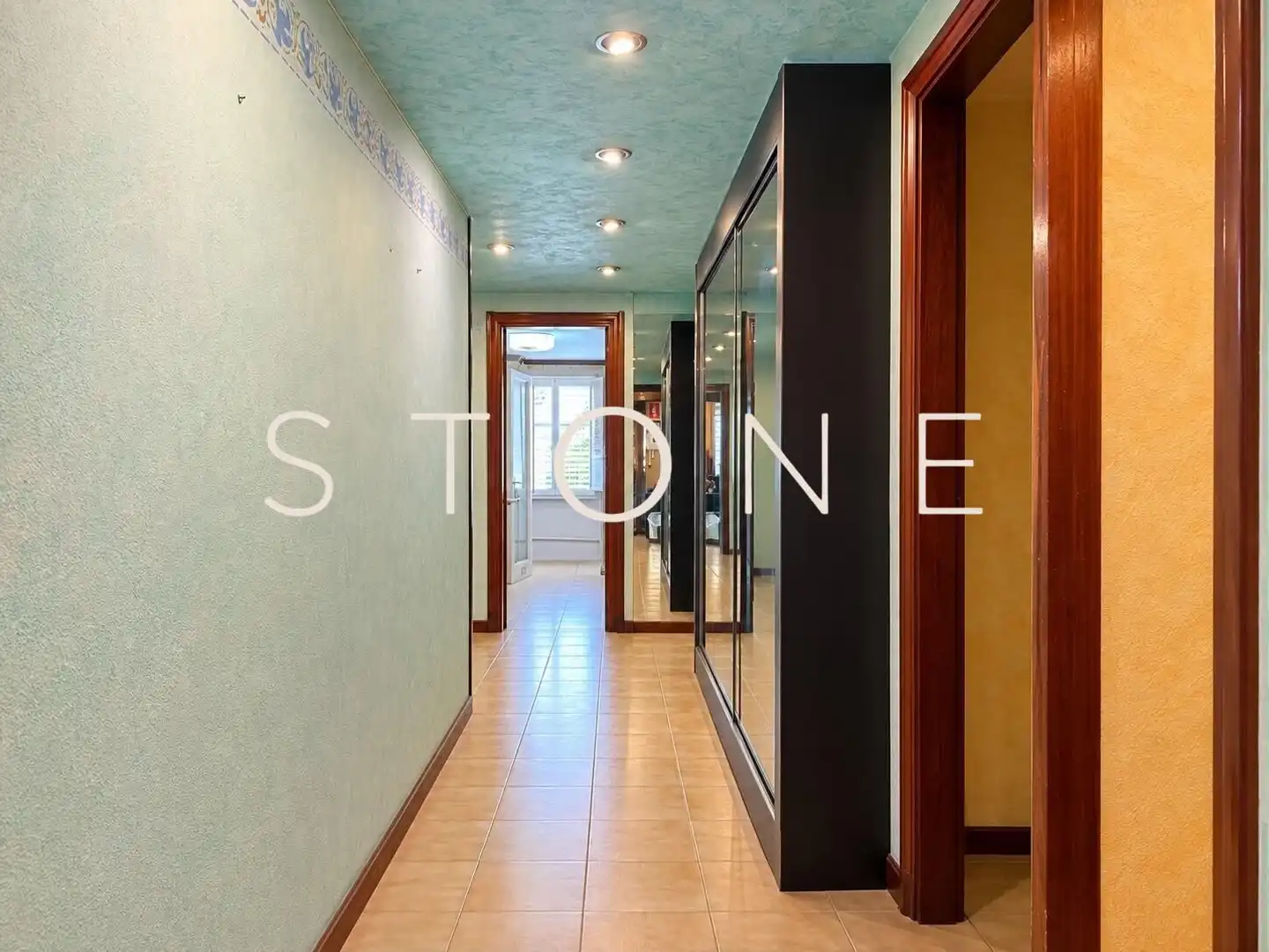 Flat for sale in Olot, Girona