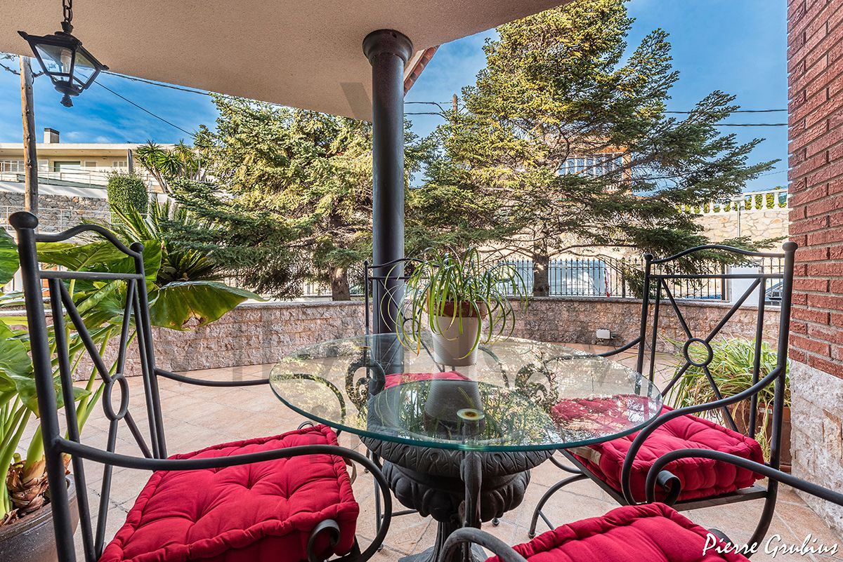 Terrace of House or chalet for sale in Castellvell del Camp  with Air Conditioner, Heating and Private garden