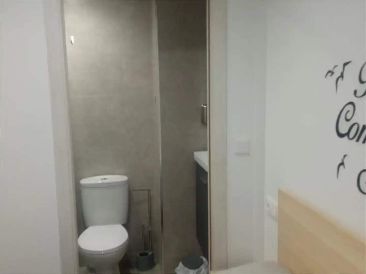 Bathroom of Flat for rent in Andújar  with Air Conditioner and Furnished
