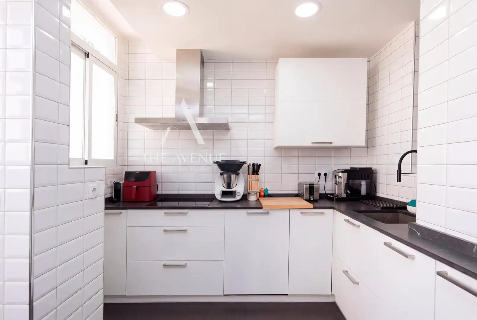 Kitchen of Attic for sale in Madrid  with Terrace and Storage room