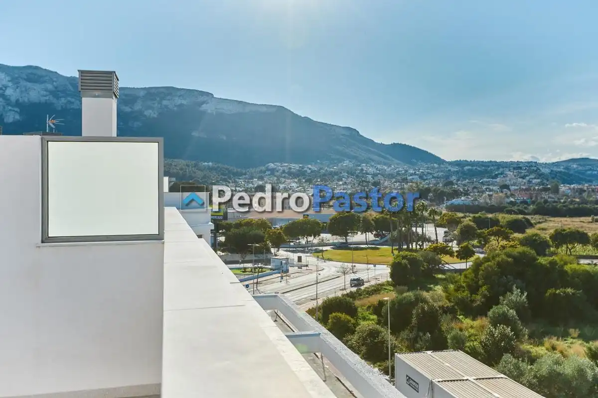 Terrasse von Dachboden zum Verkauf in Dénia mit Klimaanlage, Heizung und Privatgarten