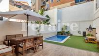 Exterior view of Planta baja for sale in  Barcelona Capital  with Air Conditioner, Heating and Private garden