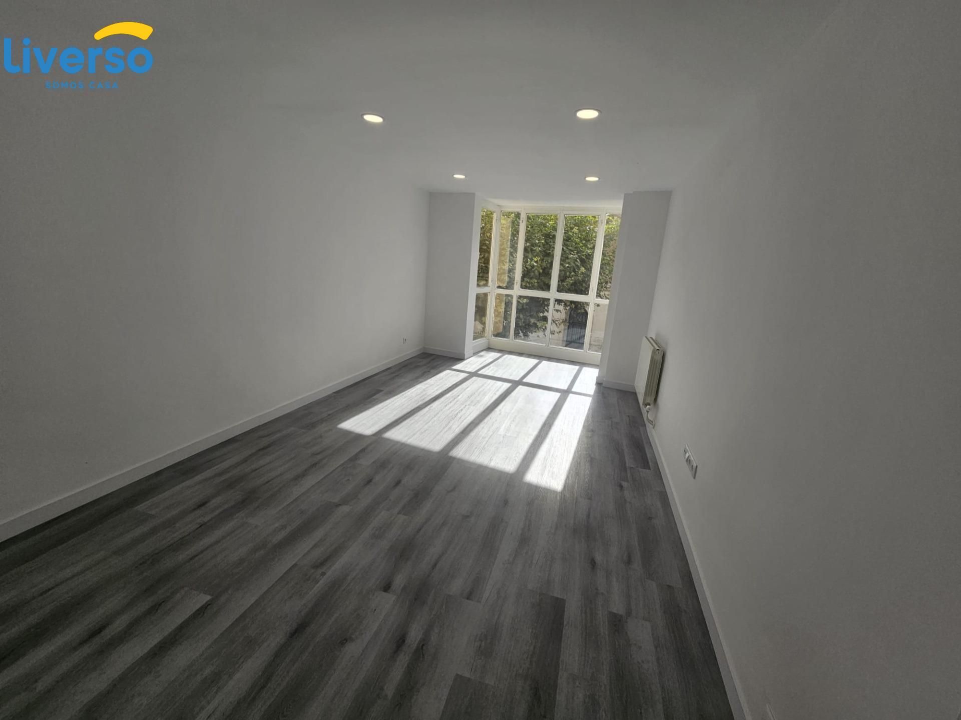 Piso en venta en Burgos Capital con Calefacción y Parquet