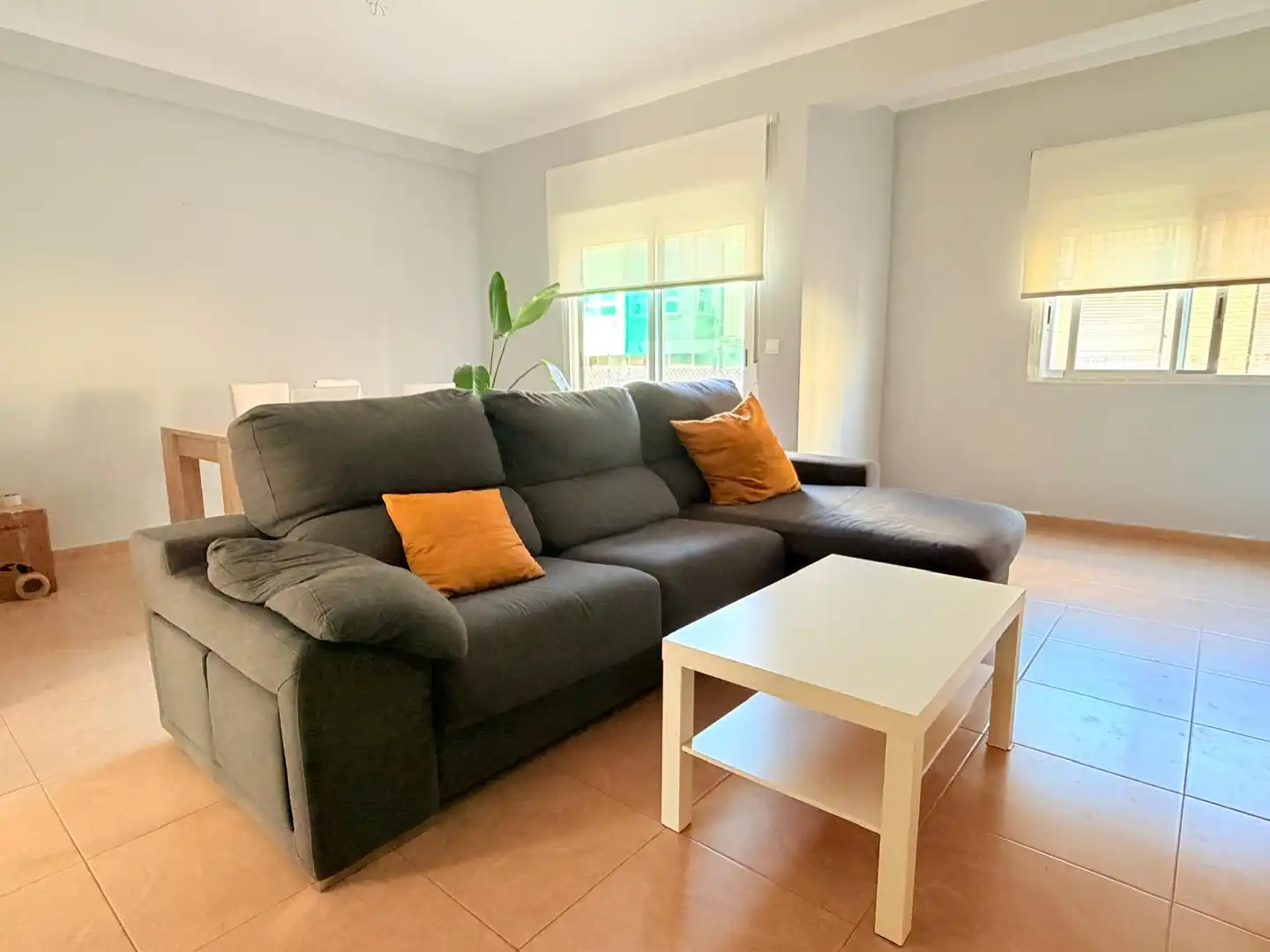 Sala de estar de Piso de alquiler en Cartagena con Aire acondicionado, Amueblado y Horno