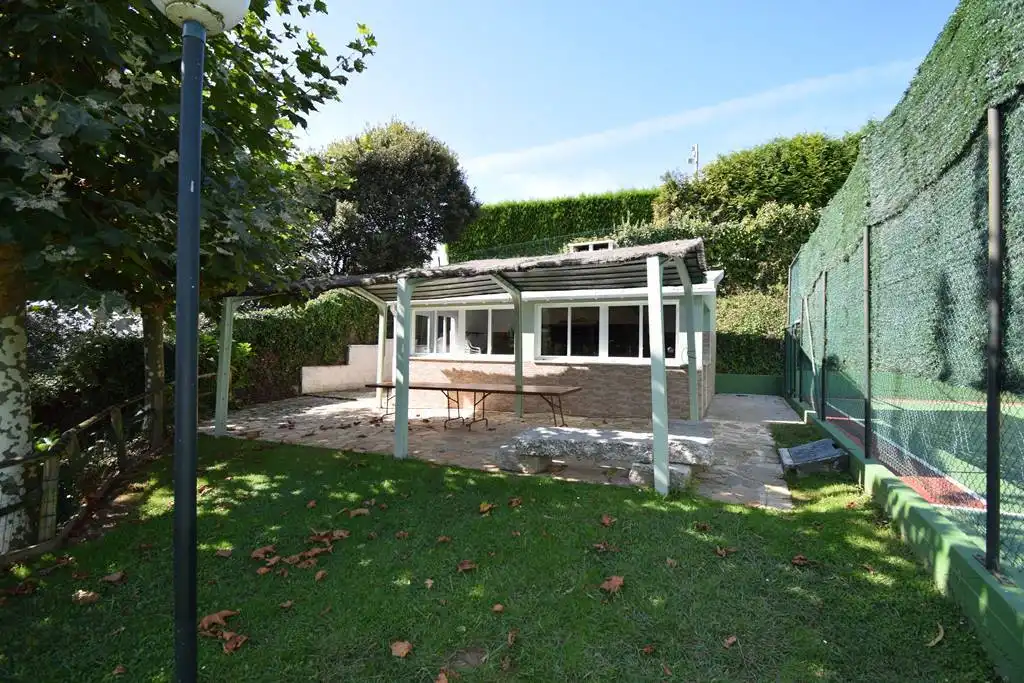 Garden of Duplexes for sale in Miño  with Heating, Terrace and Storage room