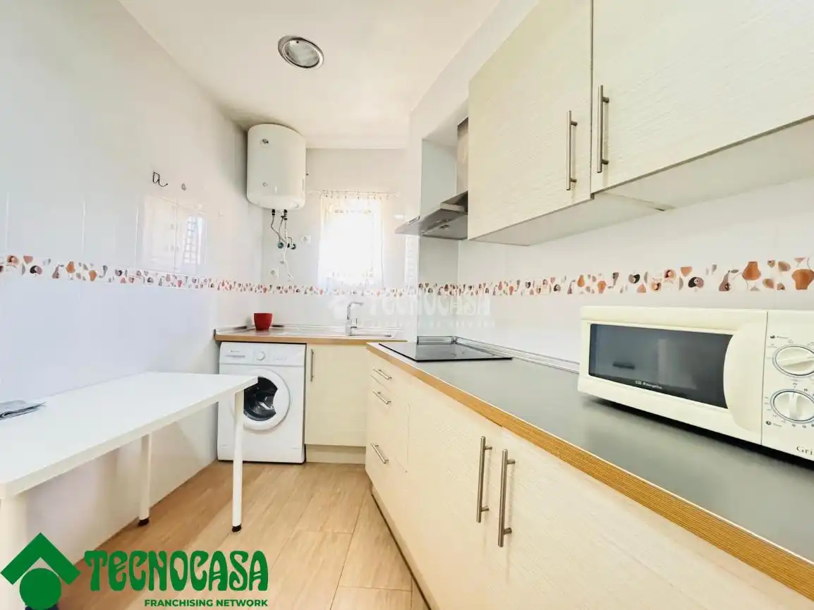 Kitchen of Flat for sale in Toledo  with Air Conditioner, Heating and Balcony