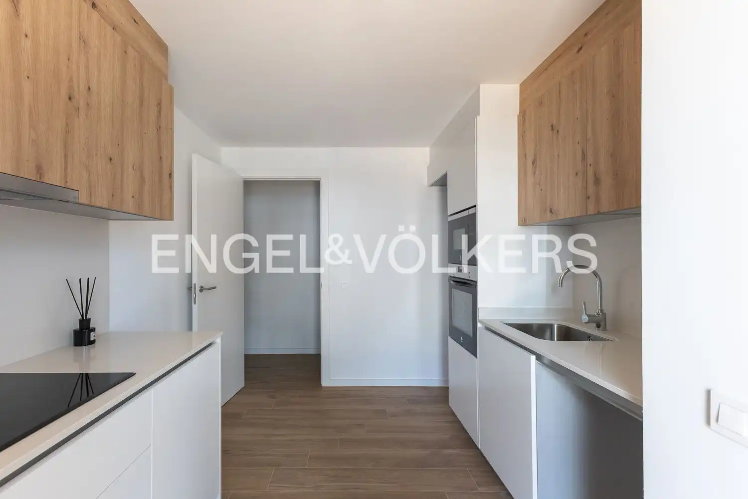 Kitchen of Apartments for sale in Valencia  with Air Conditioner, Heating and Private garden