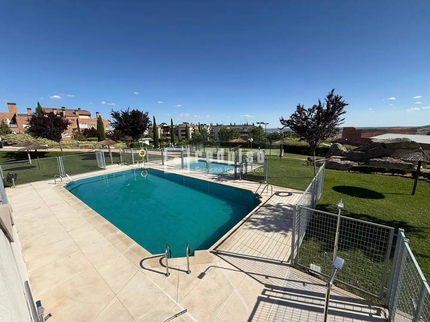 Piscina de Piso en venta en Colmenar Viejo con Aire acondicionado, Calefacción y Jardín privado