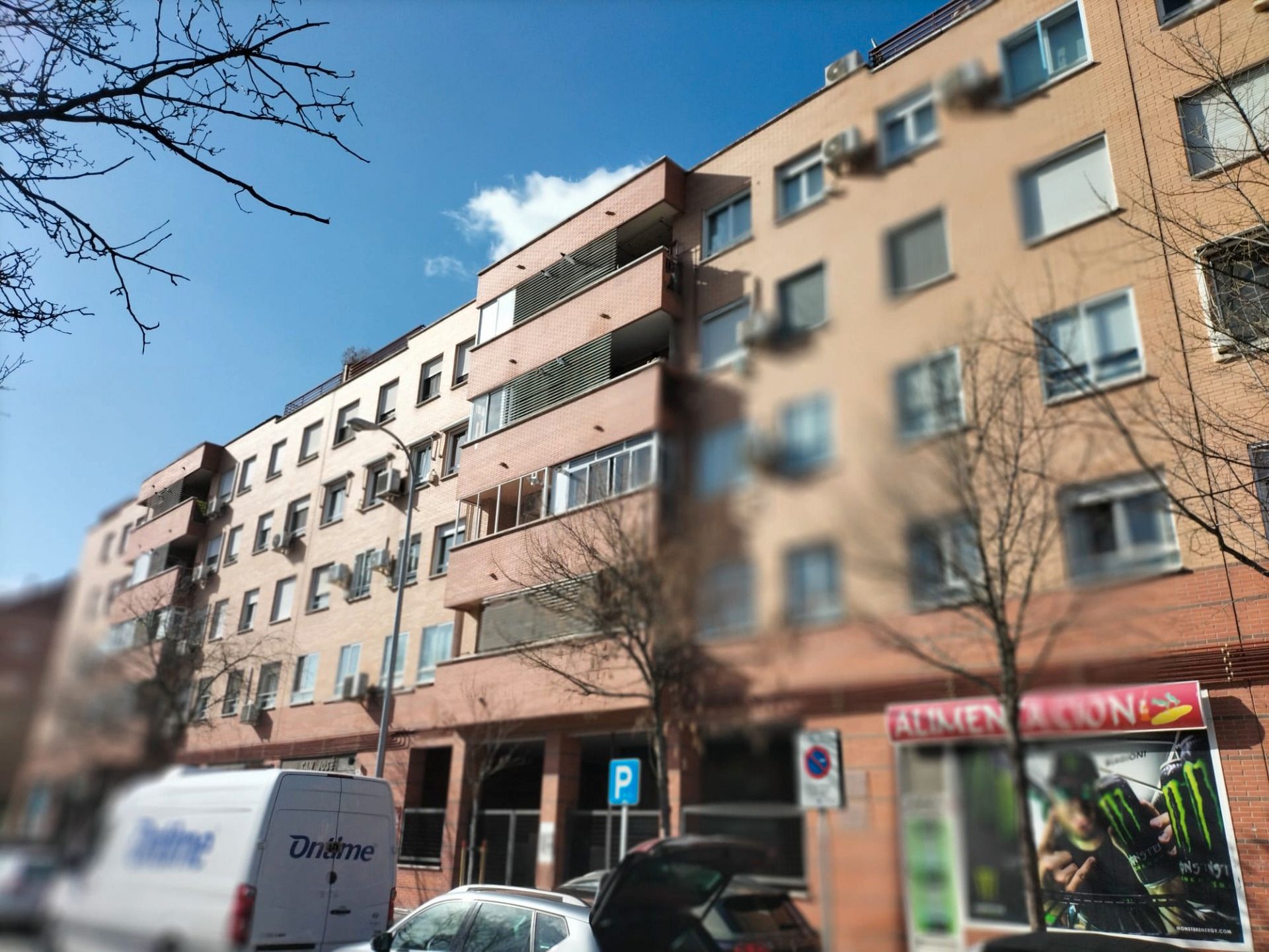 Exterior view of Attic for sale in  Madrid Capital  with Air Conditioner, Terrace and Storage room